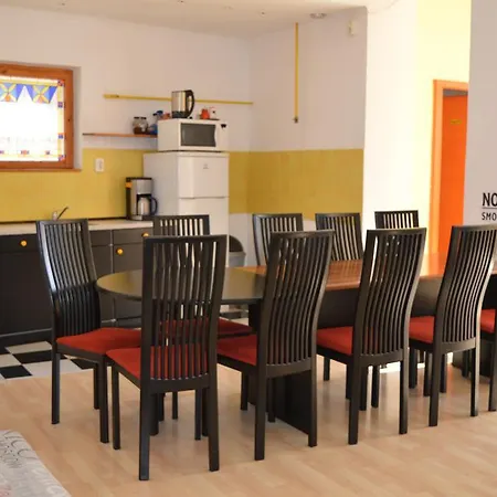 Hostel 66